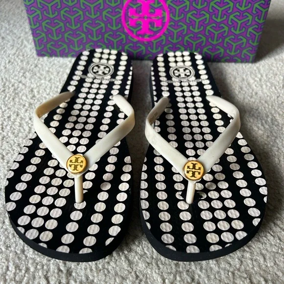 Tory Burch Black and White Polka Dot Sandals - Picture 5 of 12
